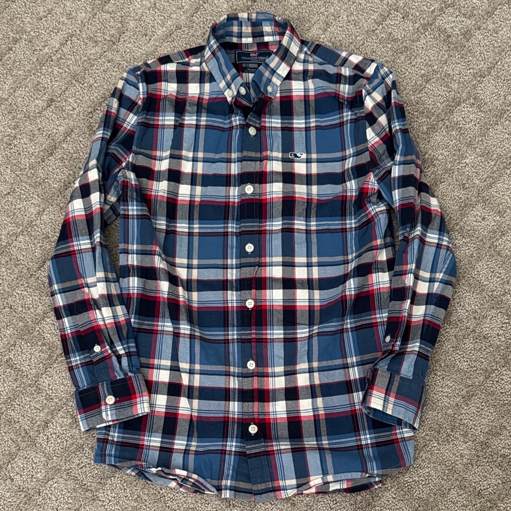 Boy’s Vineyard Vines Whale Shirt M 12-14